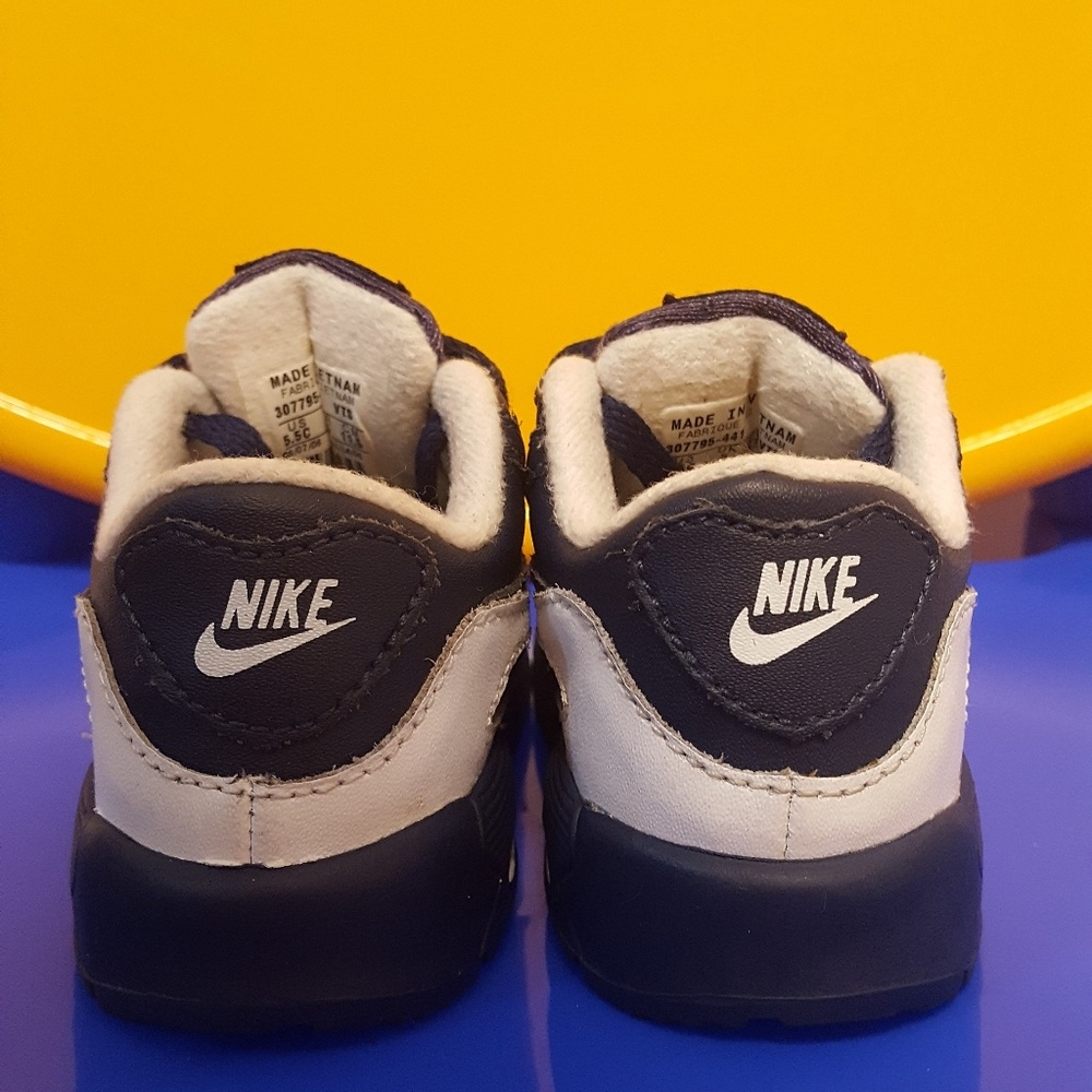 🔴 RESERVE🔴 2 pairs price of one - Picture 4 of 8